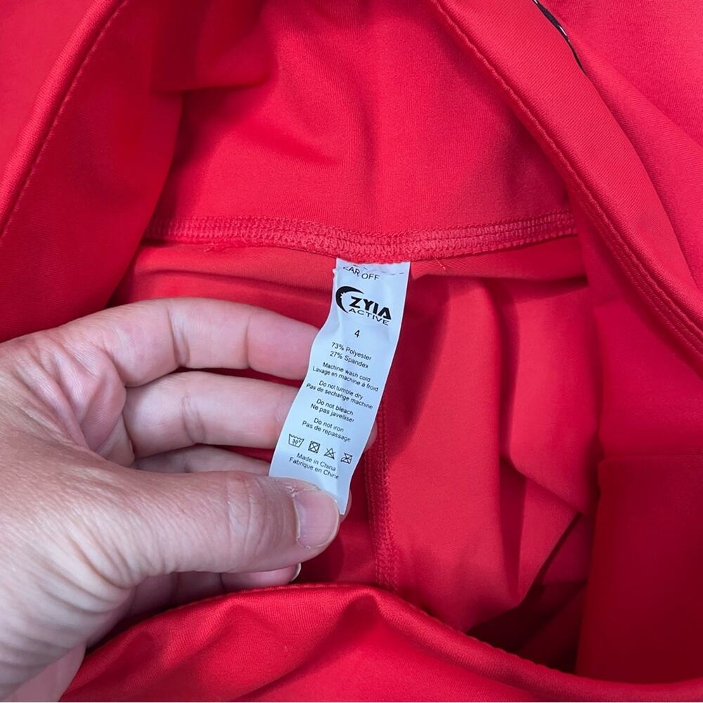 NWT ZYIA Grey in Red Game Day Light n Tight Picket 7/8 24” Size 4 - Picture 5 of 5